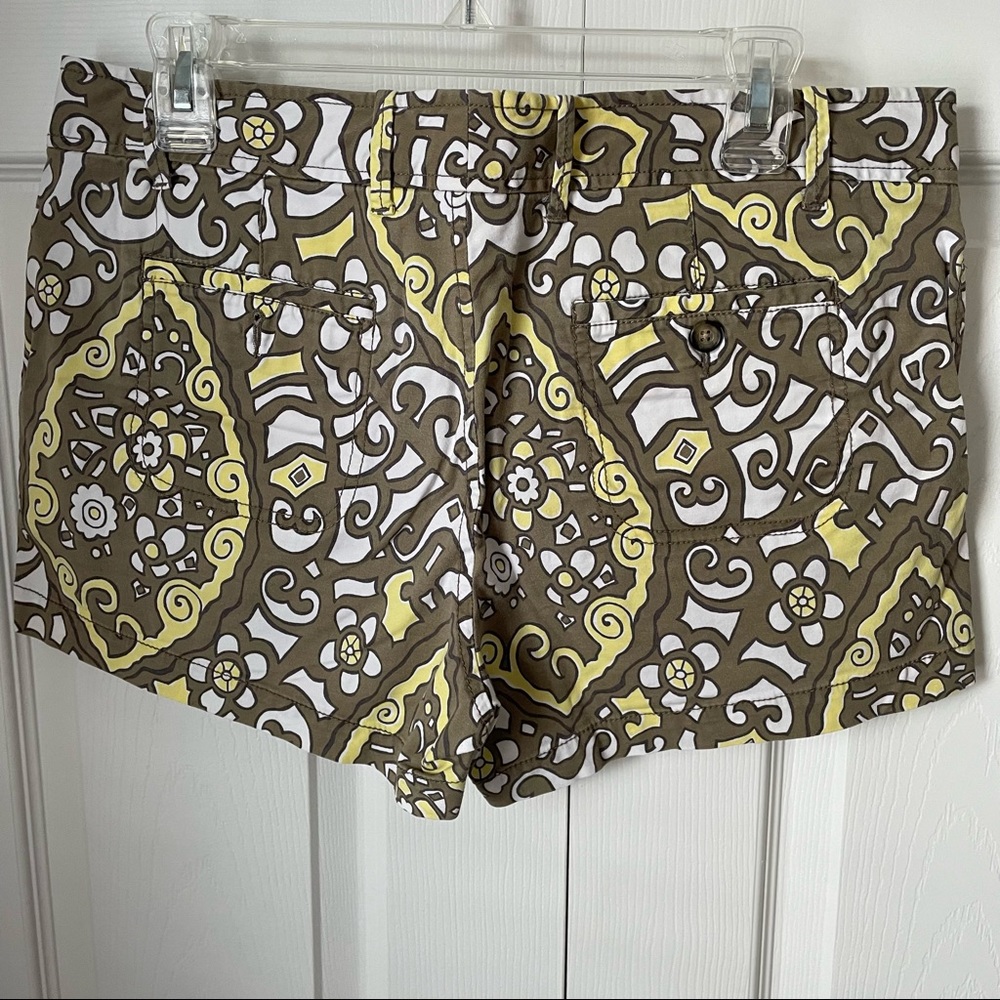 Shorts - patterned - Picture 2 of 3
